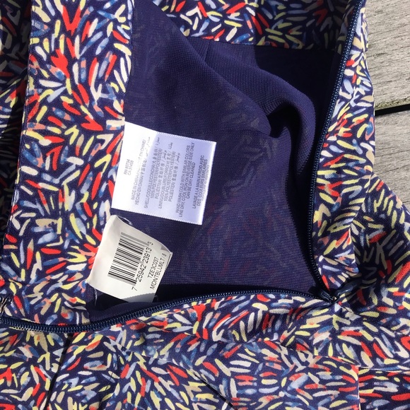 BCBG spring / summer mini skirt - Picture 3 of 4